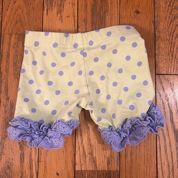 Matilda Jane shorts size 2 - Picture 2 of 2